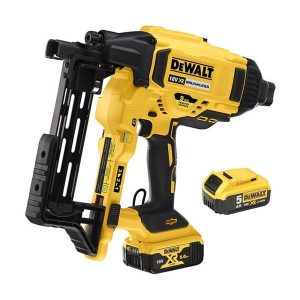 DEWALT DCFS950P2 18v XR Brushless 9Ga Fencing Stapler (2x5Ah)